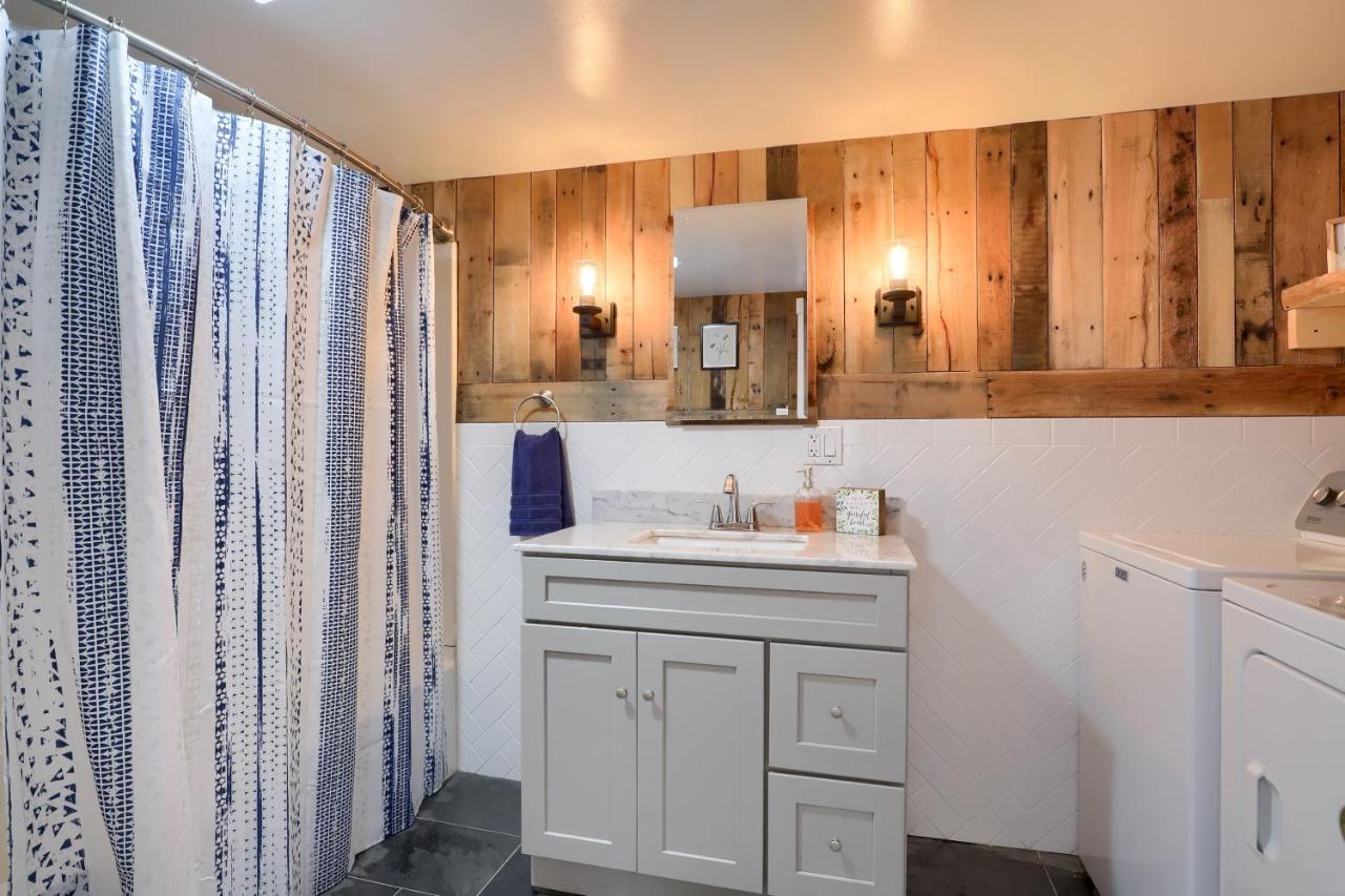 5 Bd W Hottub - Mins To Hunting Hiking & Fishing Apartment *