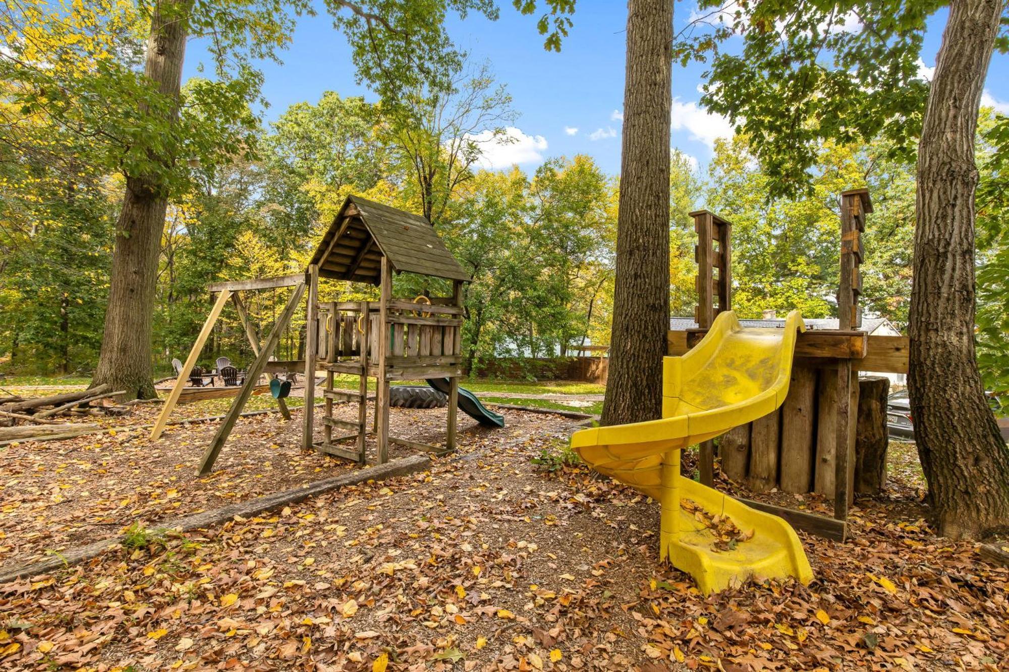 Apartment 5 Bd W Hottub - Mins To Hunting Hiking & Fishing